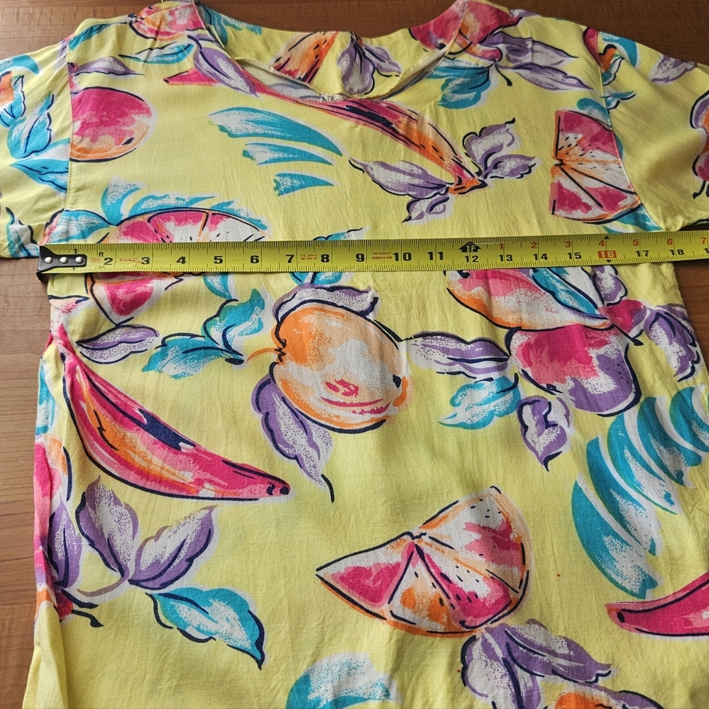 Vintage Floral Tee By The Five Size Medium - Picture 6 of 12
